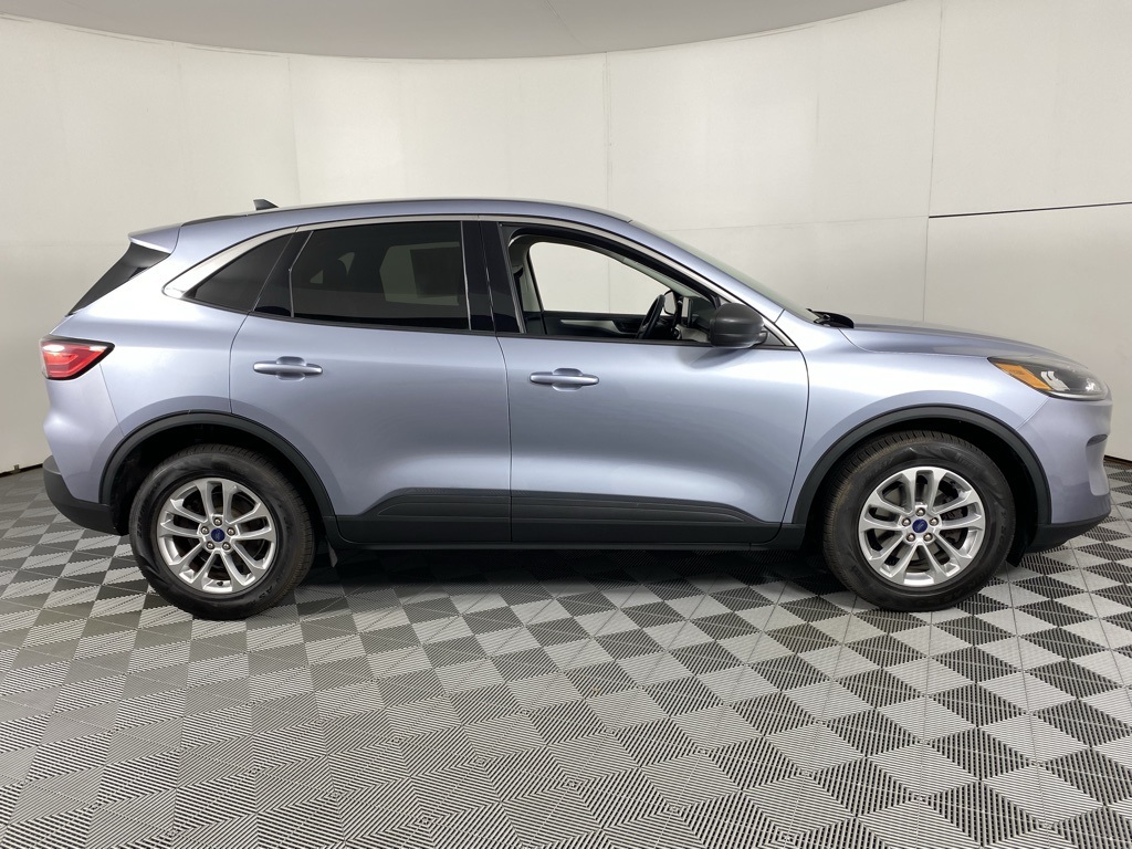 2022 Ford Escape SE photo 11