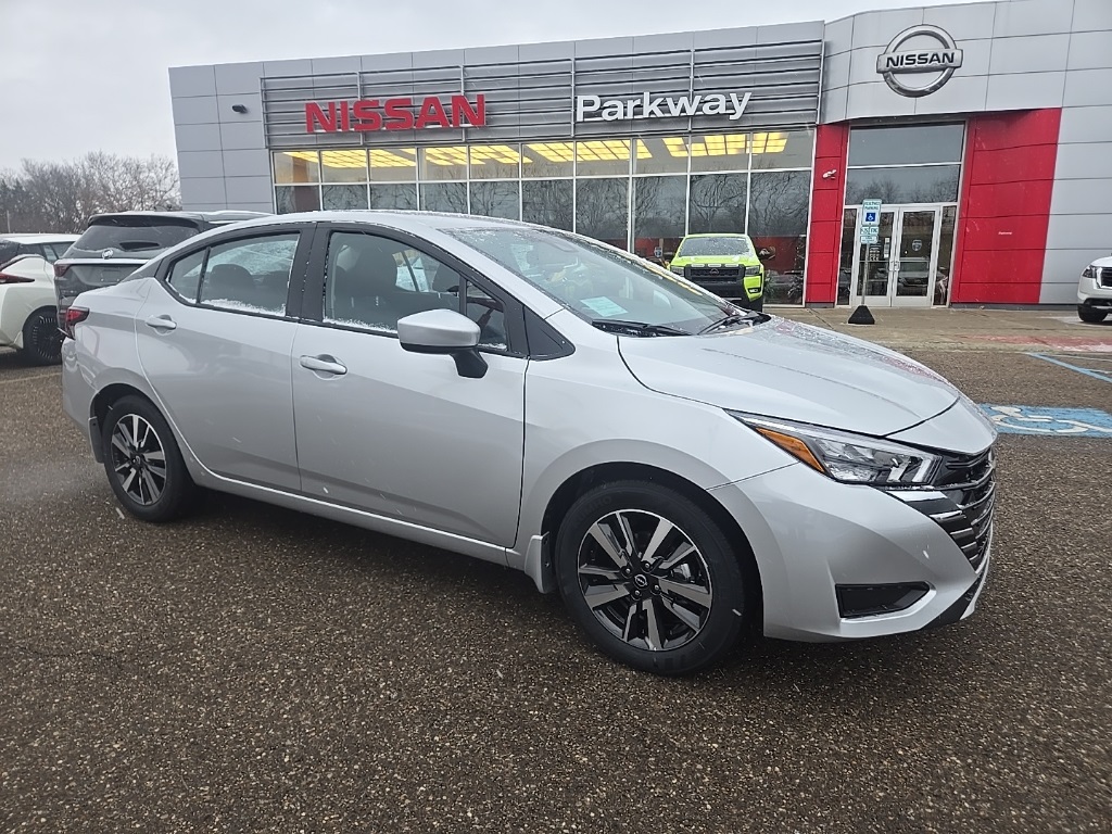 2025 Nissan Versa Sedan SV's photo