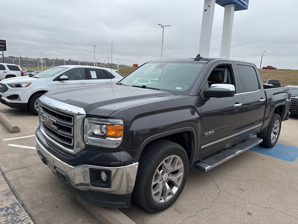 2015 GMC Sierra 1500 SLT's photo
