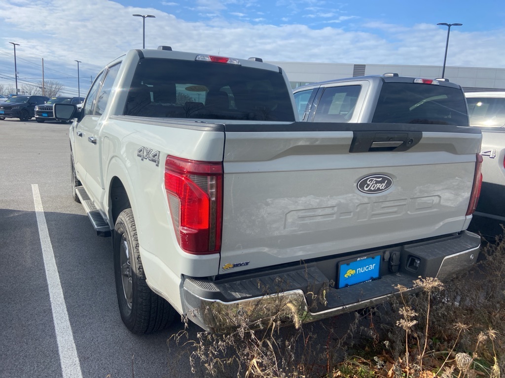2024 Ford F-150 XLT photo 4