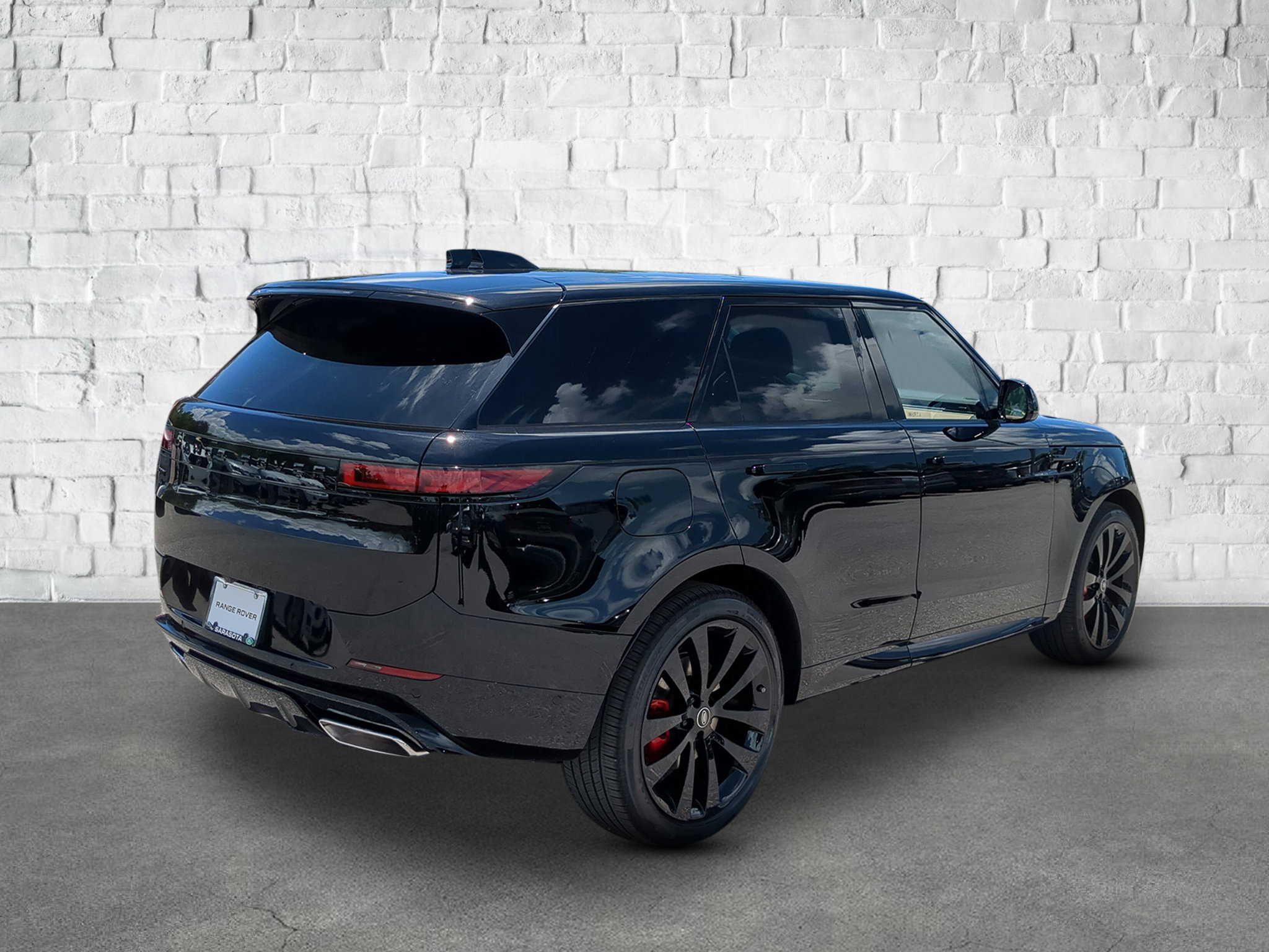 2025 Land Rover Range Rover Sport SE photo 2