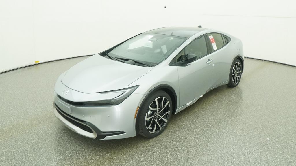 2026 Toyota Prius XSE Premium's photo