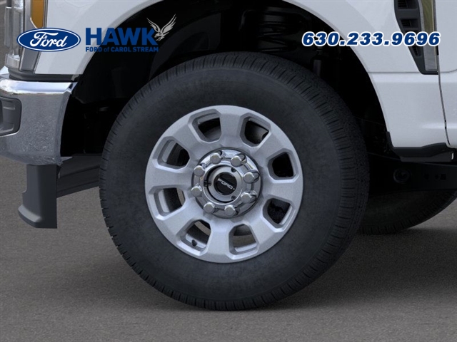 2025 FORD F-250 - Image 19