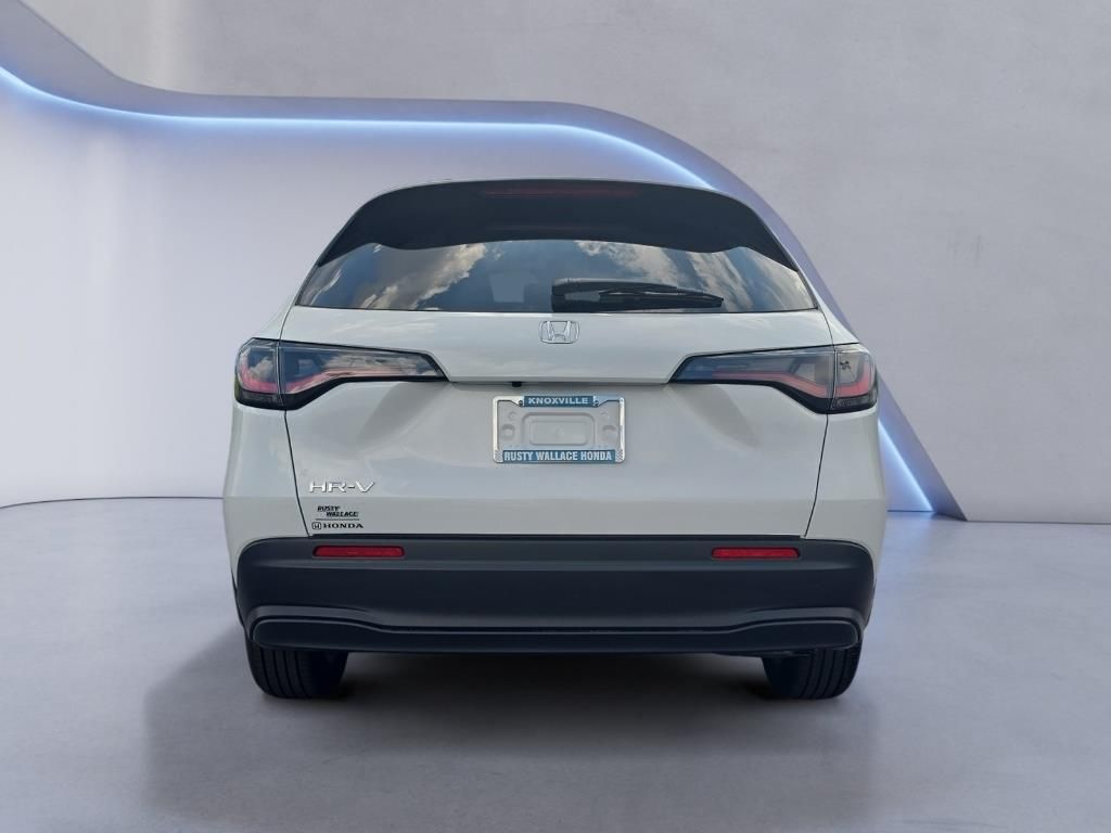 2026 Honda HR-V LX photo 5