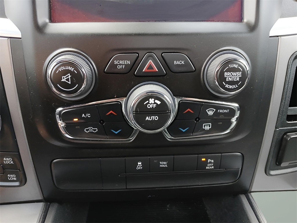 2022 Ram 1500 Classic Warlock photo 16