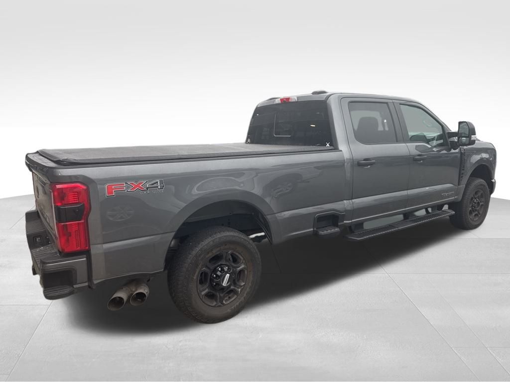 2023 Ford F-250 XL photo 4