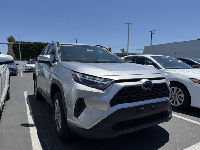 2023 Toyota RAV4 Hybrid LE