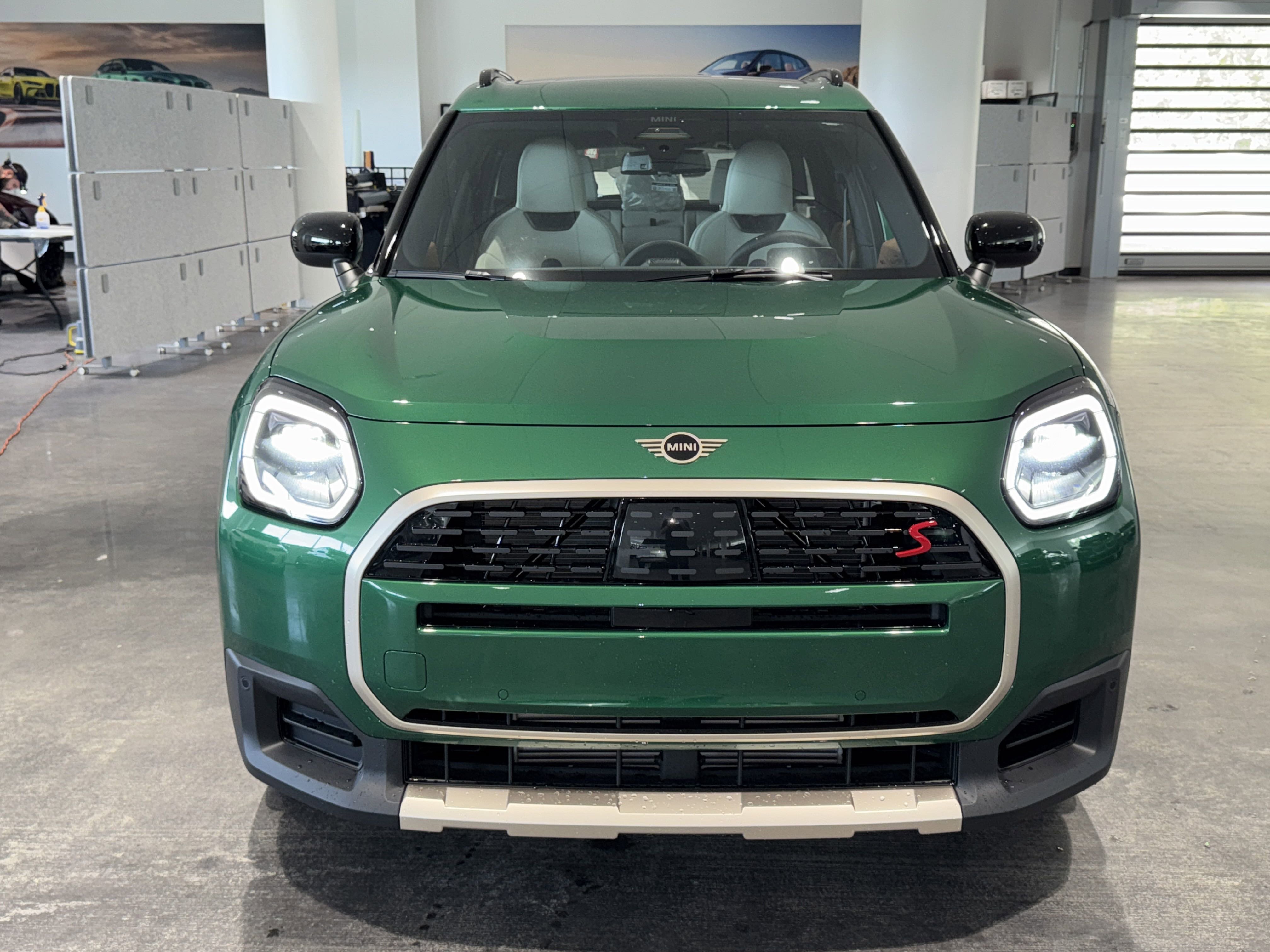 2025 Mini Countryman ALL4 Signature photo 2