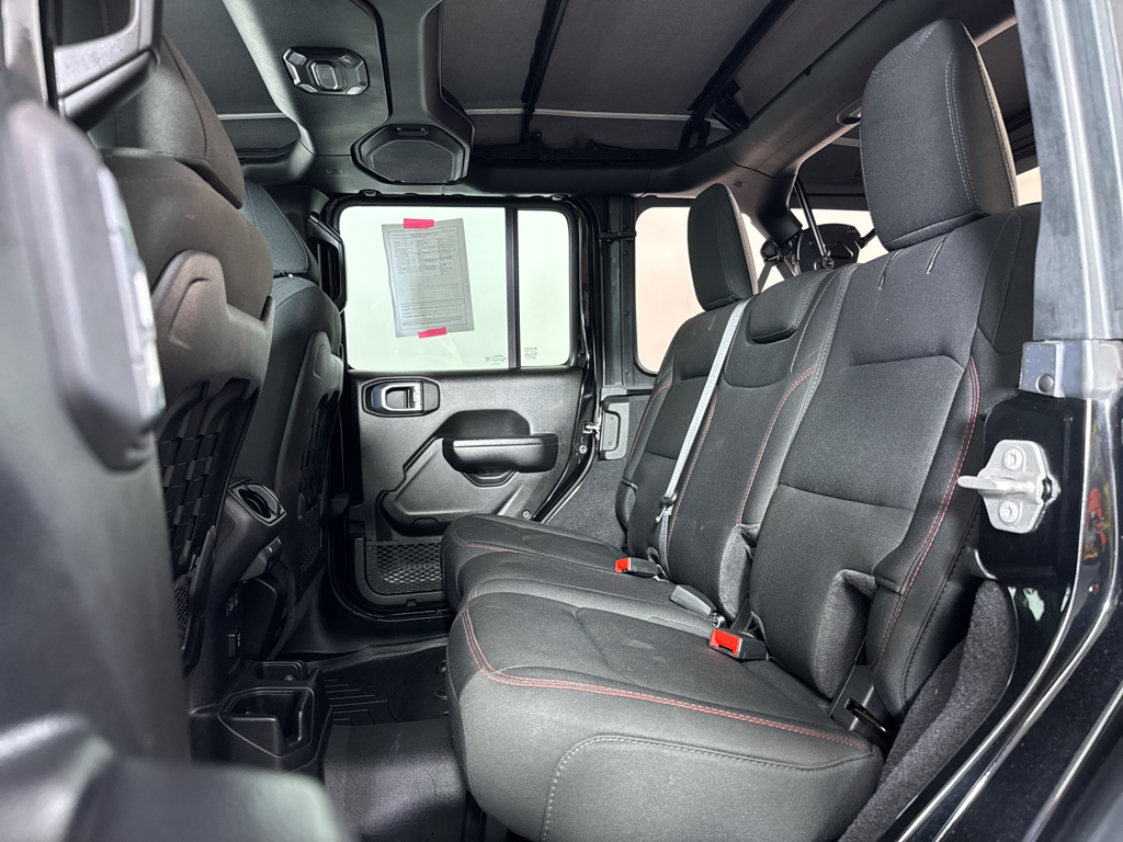 2021 Jeep Wrangler Unlimited Rubicon photo 22