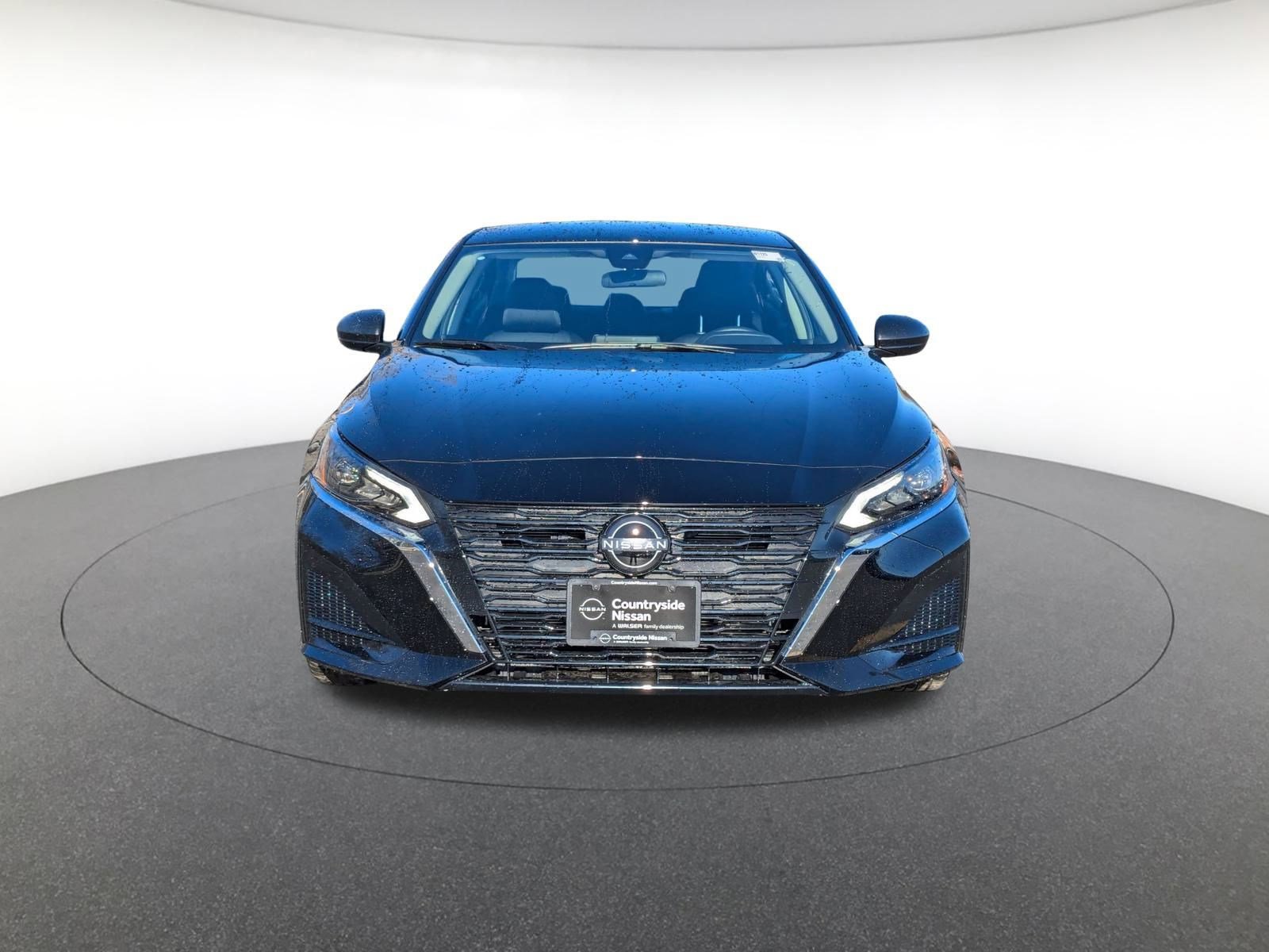 2025 Nissan Altima S photo 2