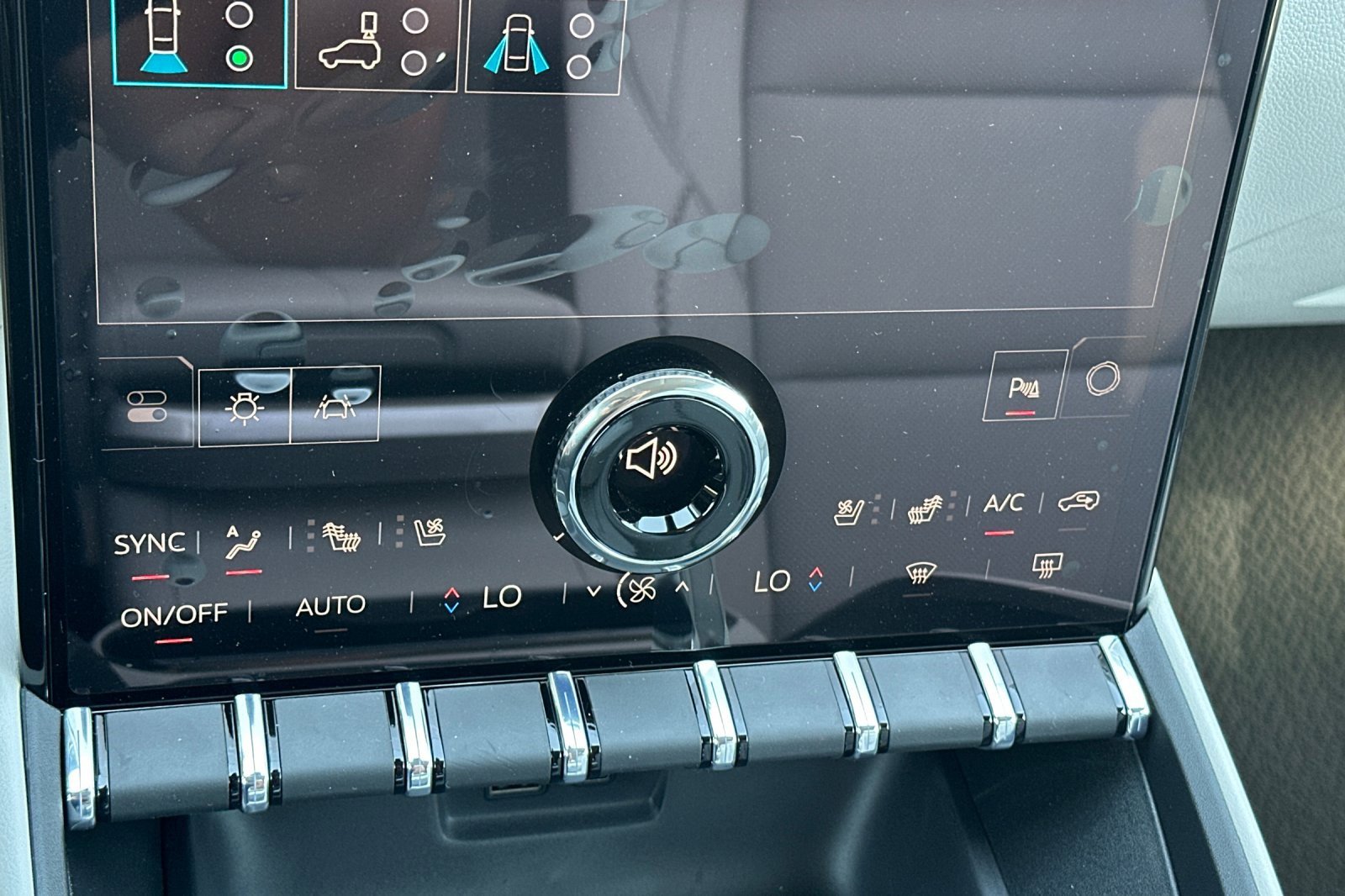 2026 Gmc Terrain Denali photo 18