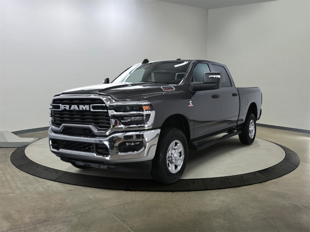 2025 Ram 2500 Tradesman photo 4