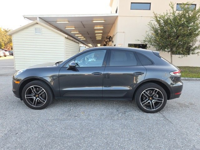 2021 Porsche Macan S photo 2