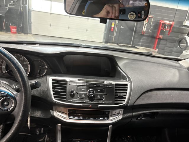 2014 Honda Accord photo 4