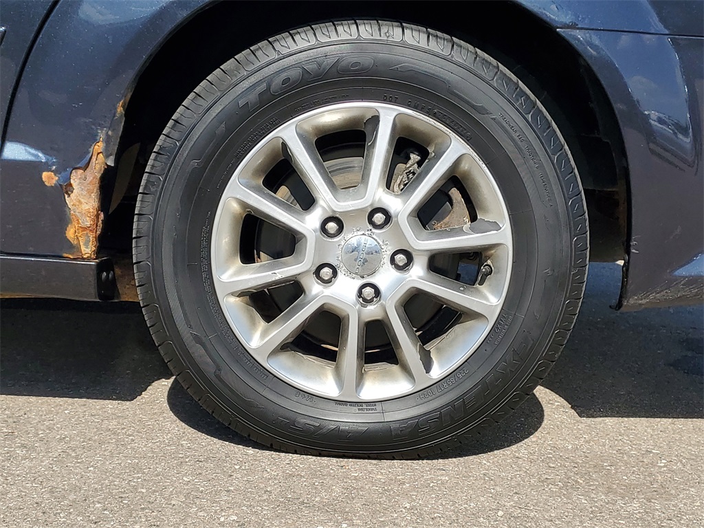 2013 Dodge Grand Caravan R/T photo 5
