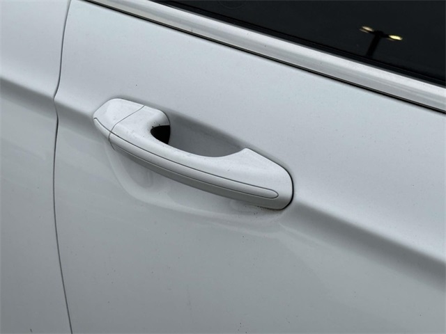 2014 Ford Fusion SE photo 9