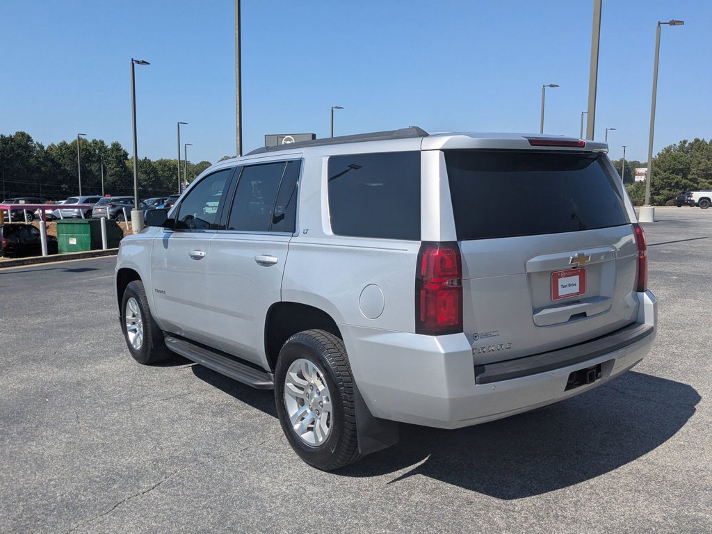 2019 Chevrolet Tahoe LT photo 4