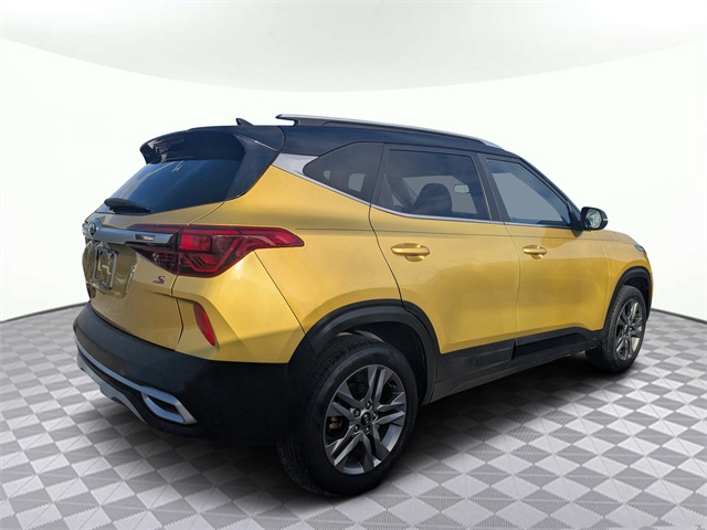 2021 Kia Seltos S photo 3