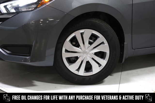 2025 Nissan Versa S photo 2