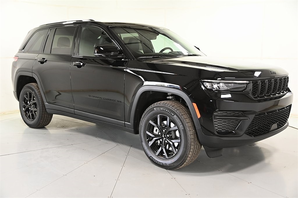 2025 Jeep Grand Cherokee Altitude