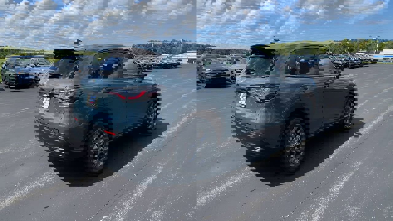 2026 Honda HR-V LX photo 8
