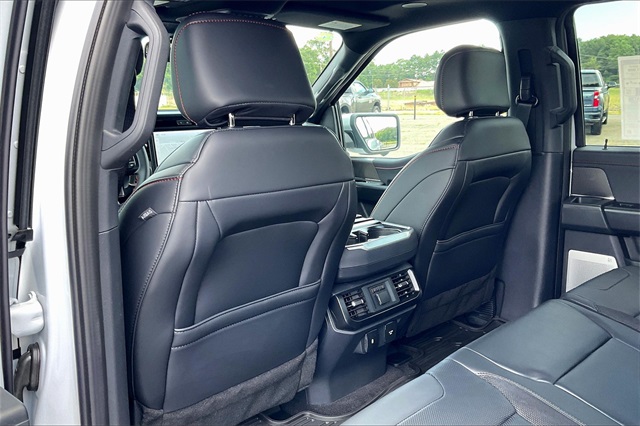 2025 Ford F-150 Raptor photo 14