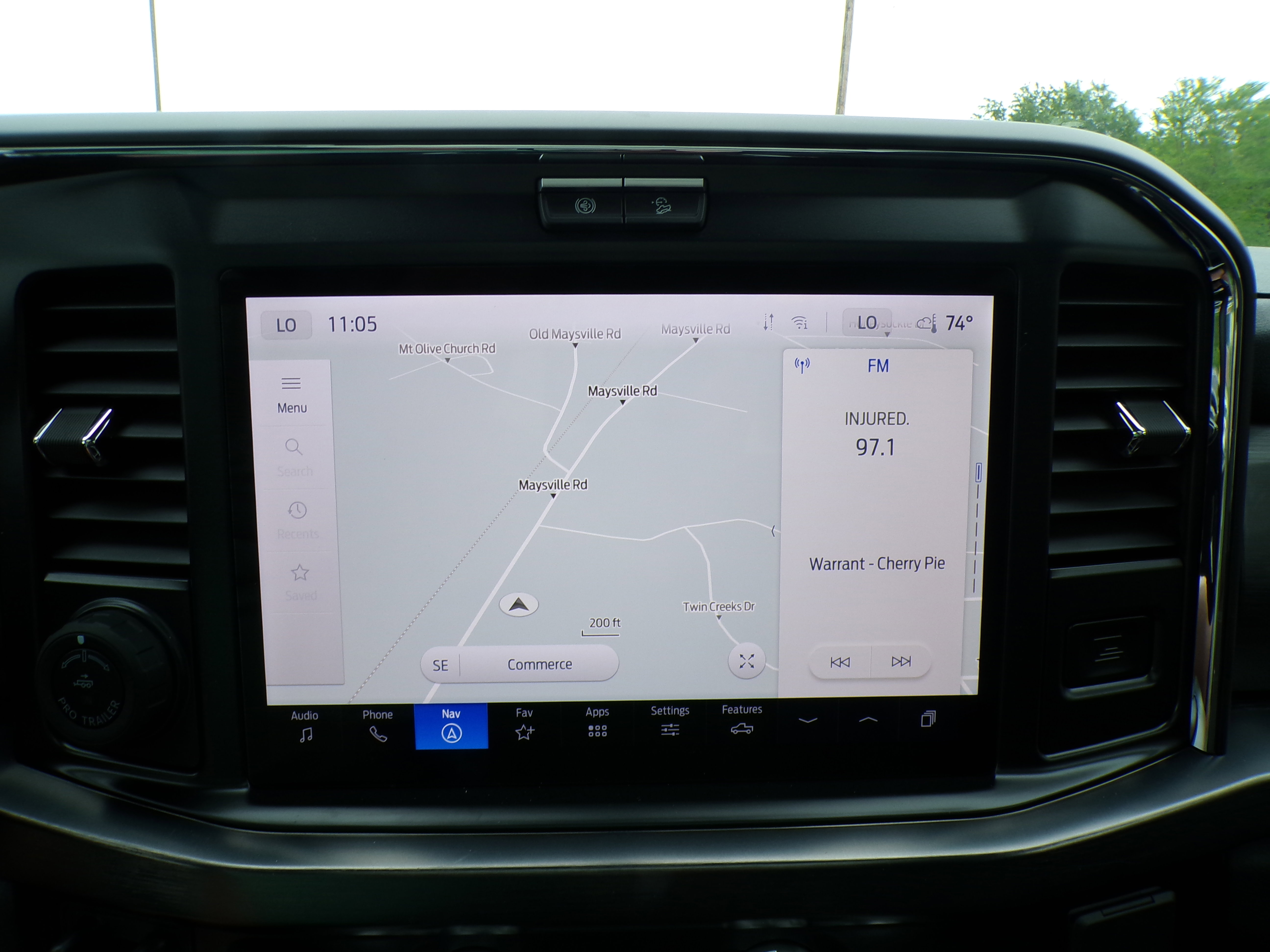 2025 Ford F-250 Lariat photo 3