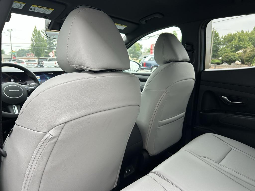 2026 Hyundai Santa Cruz SEL photo 22