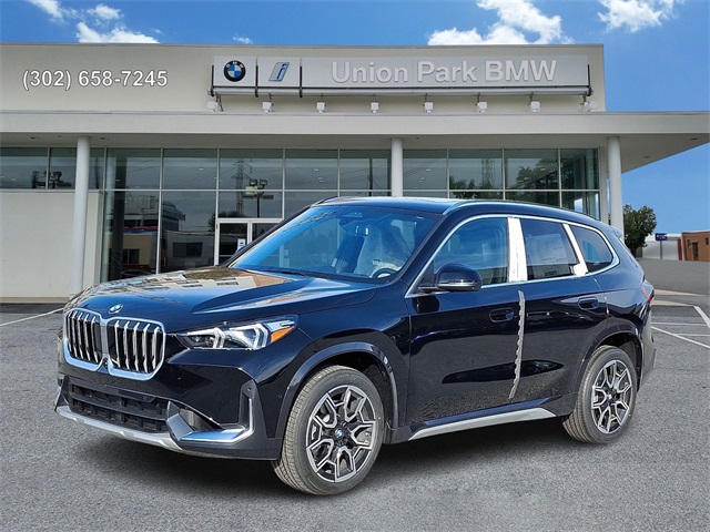 2026 BMW X1 28i's photo
