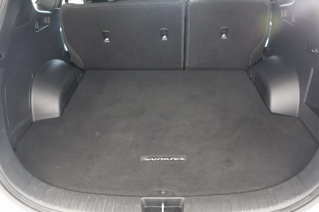 2021 Hyundai Santa Fe SE photo 17