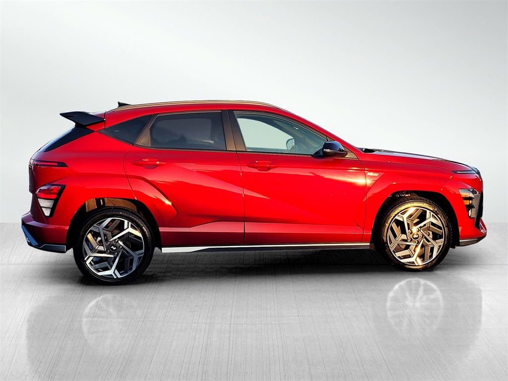2024 Hyundai Kona N Line photo 3