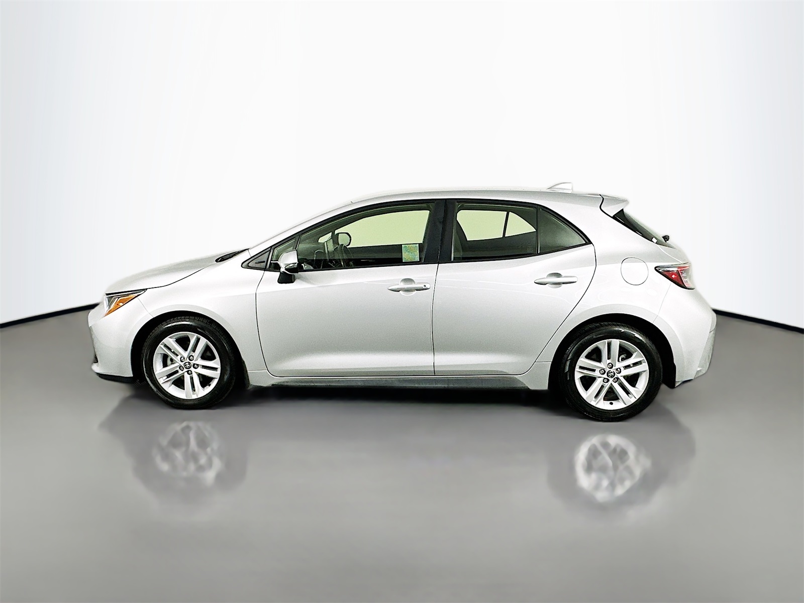 2022 Toyota Corolla SE photo 4