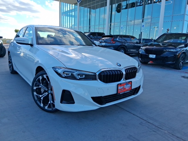 2026 BMW 3 Series 330i's photo