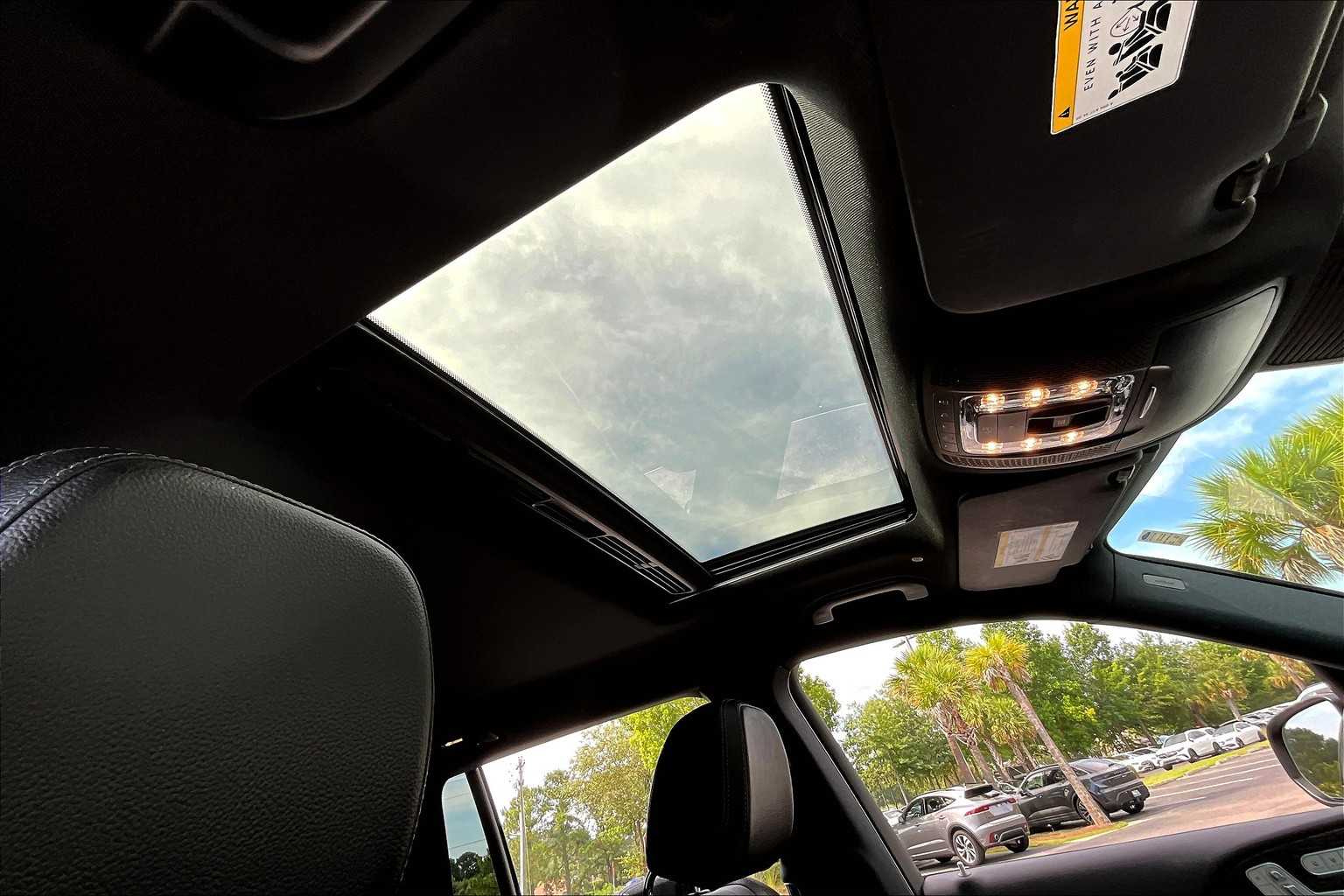 2021 Mercedes Benz GLS 450 4MATIC photo 12