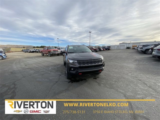 2022 Jeep Compass Trailhawk's photo