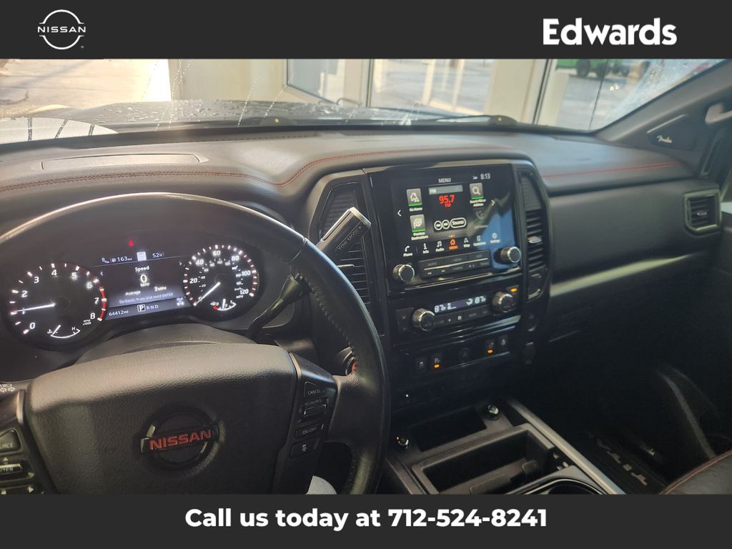 2020 Nissan Titan PRO-4X photo 16