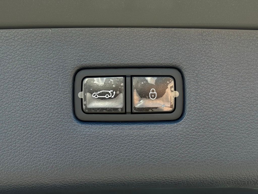2025 Genesis GV80 3.5T Prestige photo 12