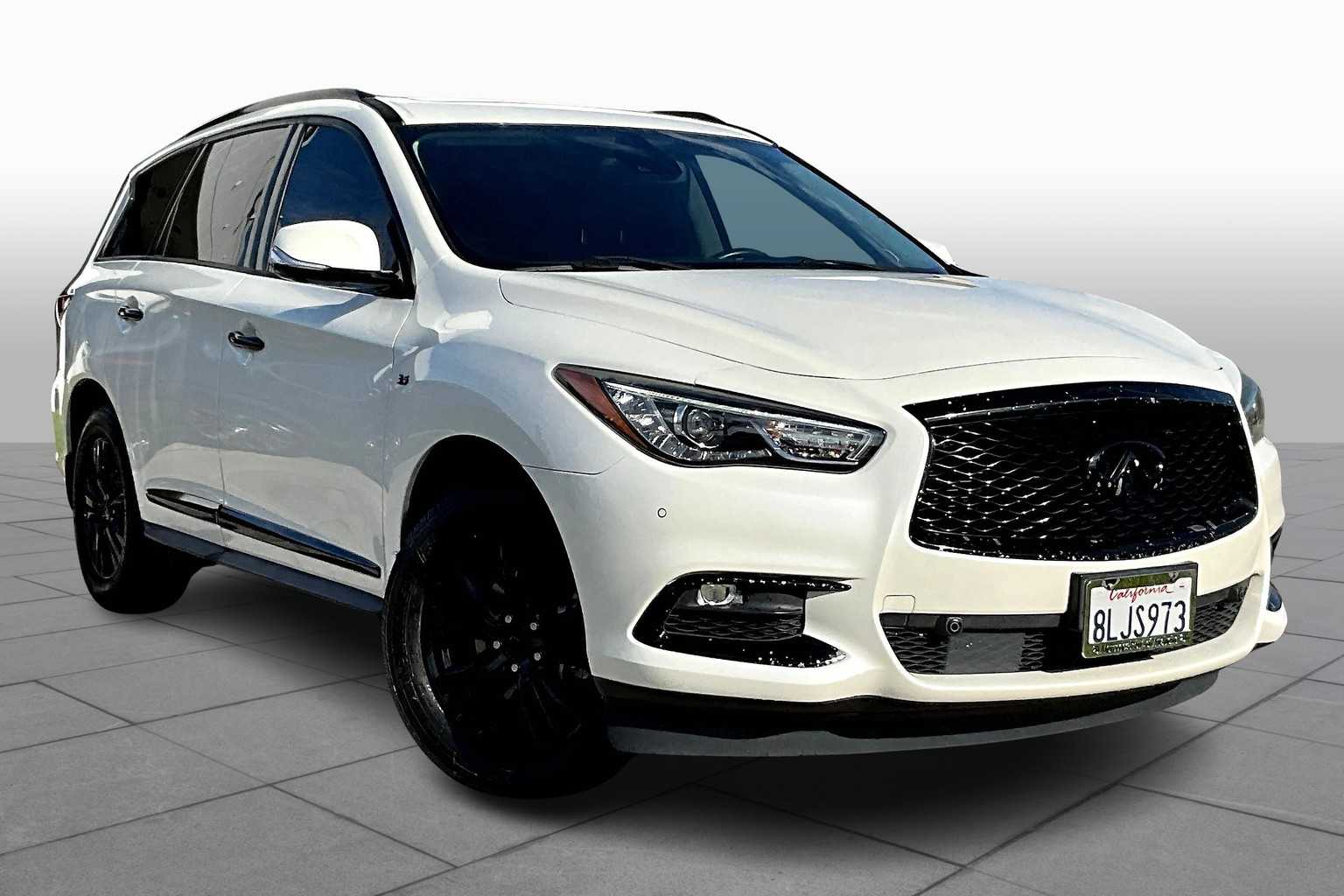 2019 Infiniti QX60 Luxe photo 2