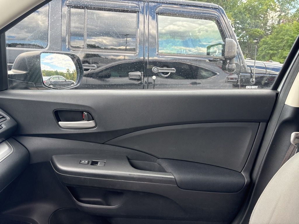 2016 Honda CR-V LX photo 10