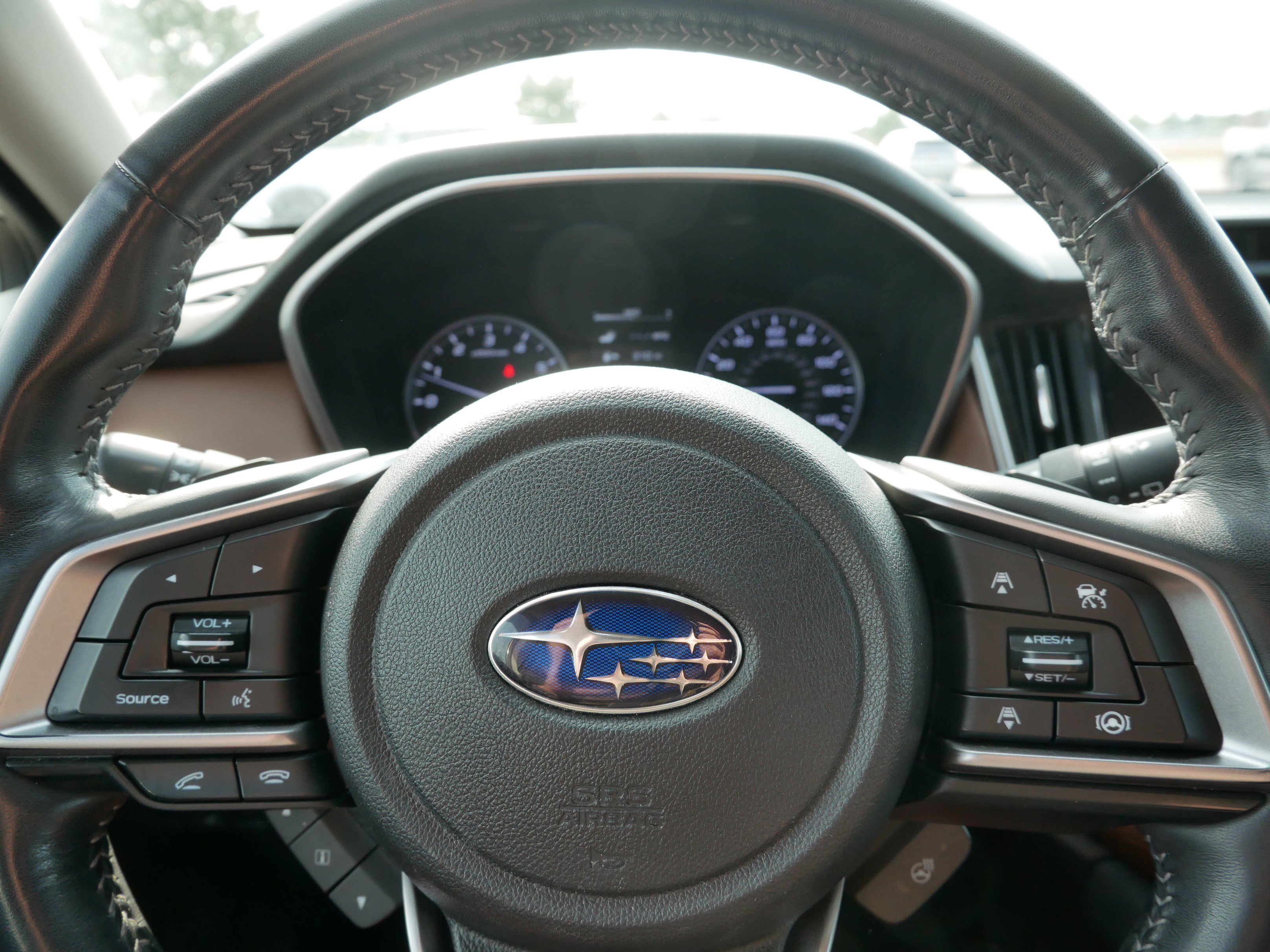 2020 Subaru Outback Touring photo 24