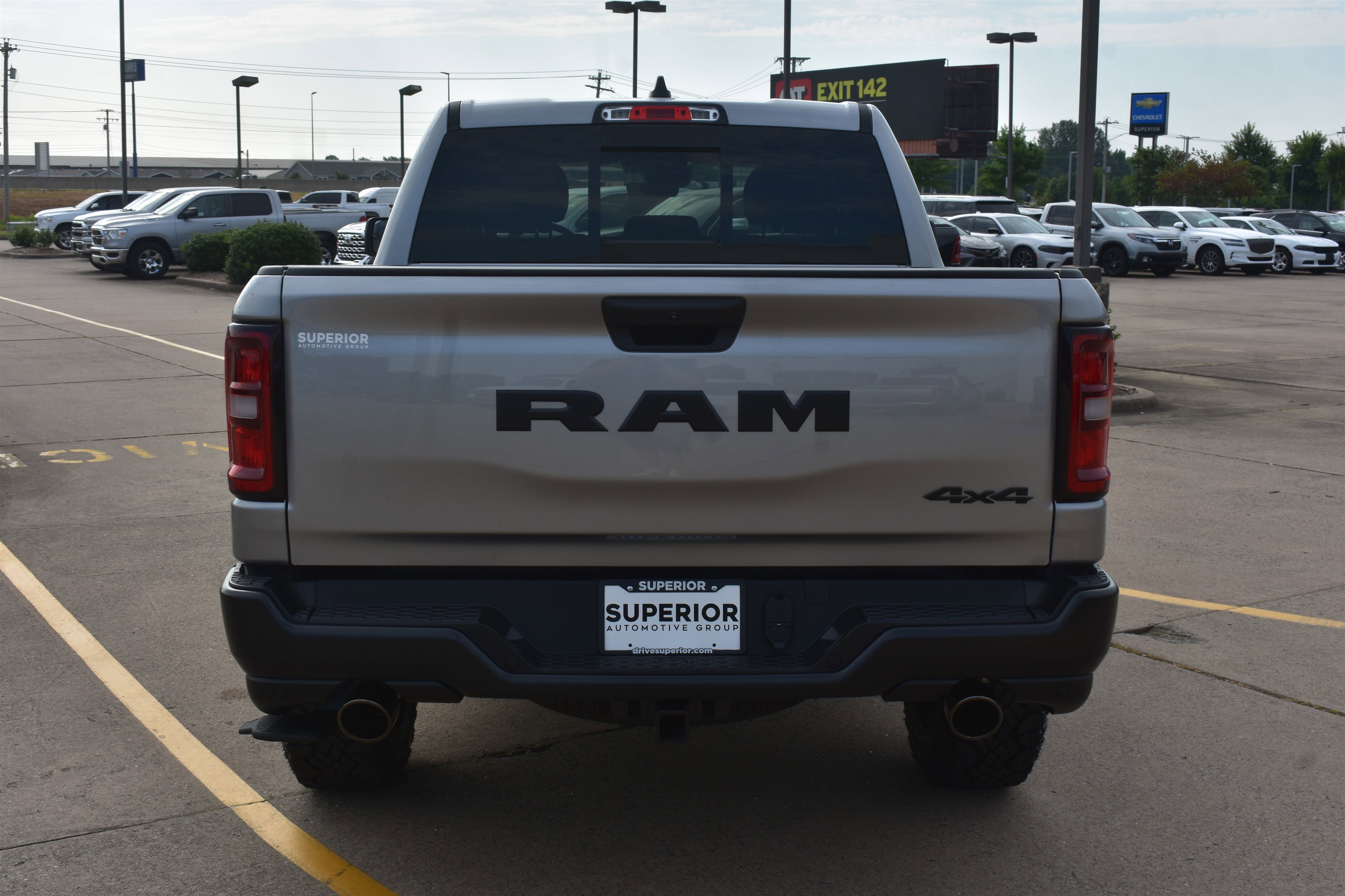 2026 Ram 1500 Tradesman photo 3