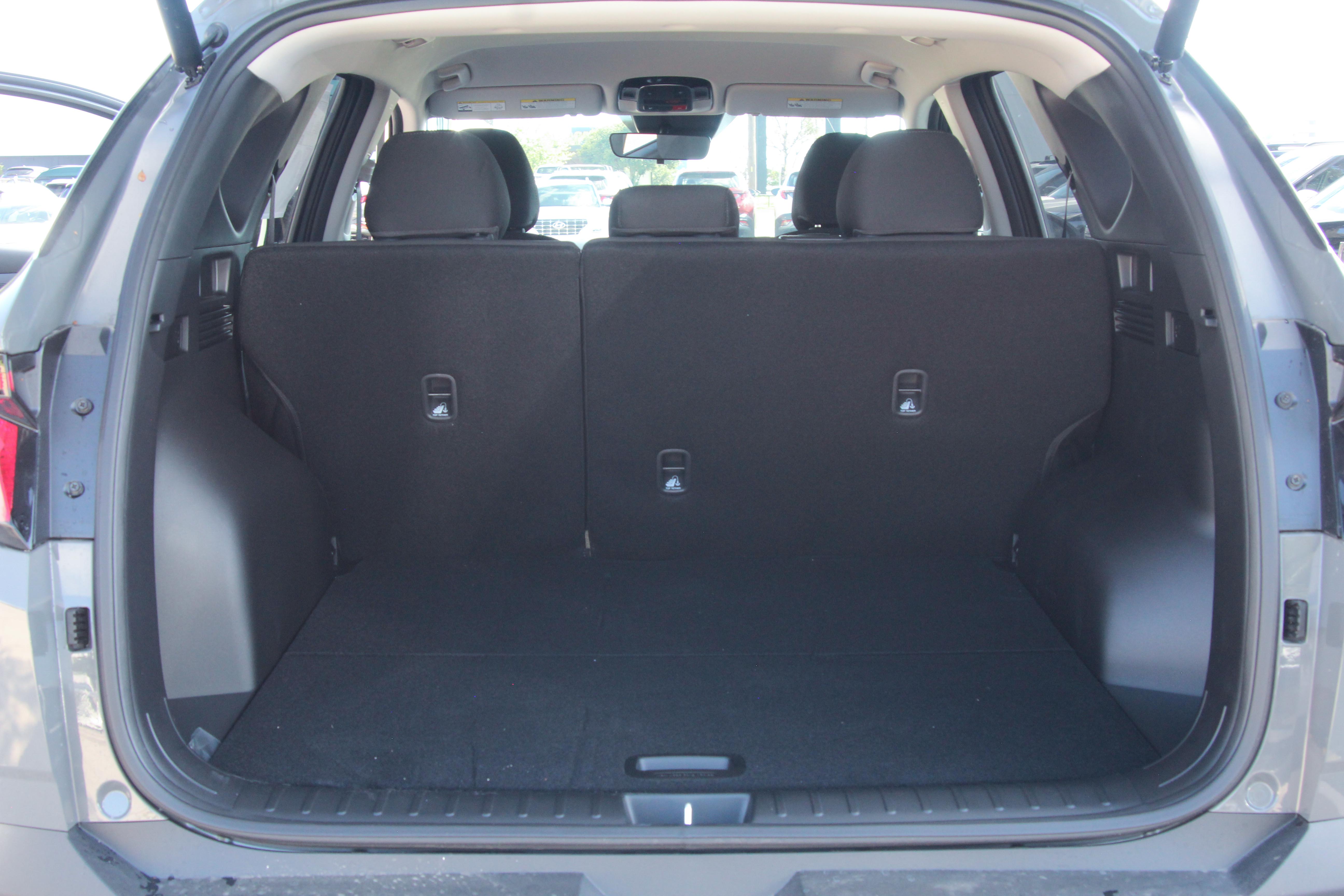 2025 Hyundai Tucson SEL photo 14