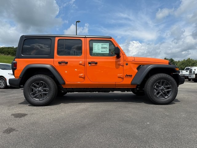 2025 Jeep Wrangler Sport S photo 7