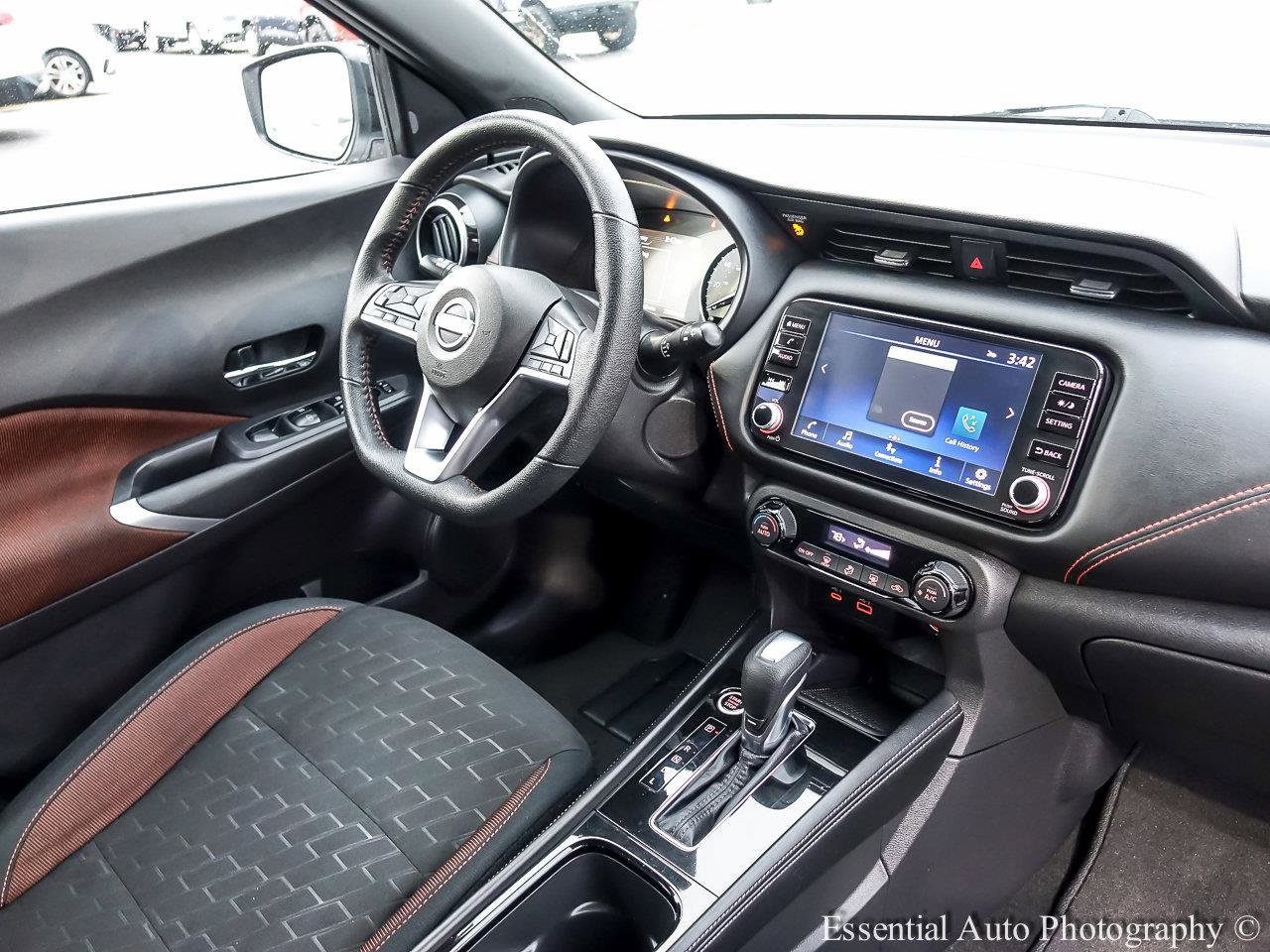 2024 NISSAN KICKS - Image 21