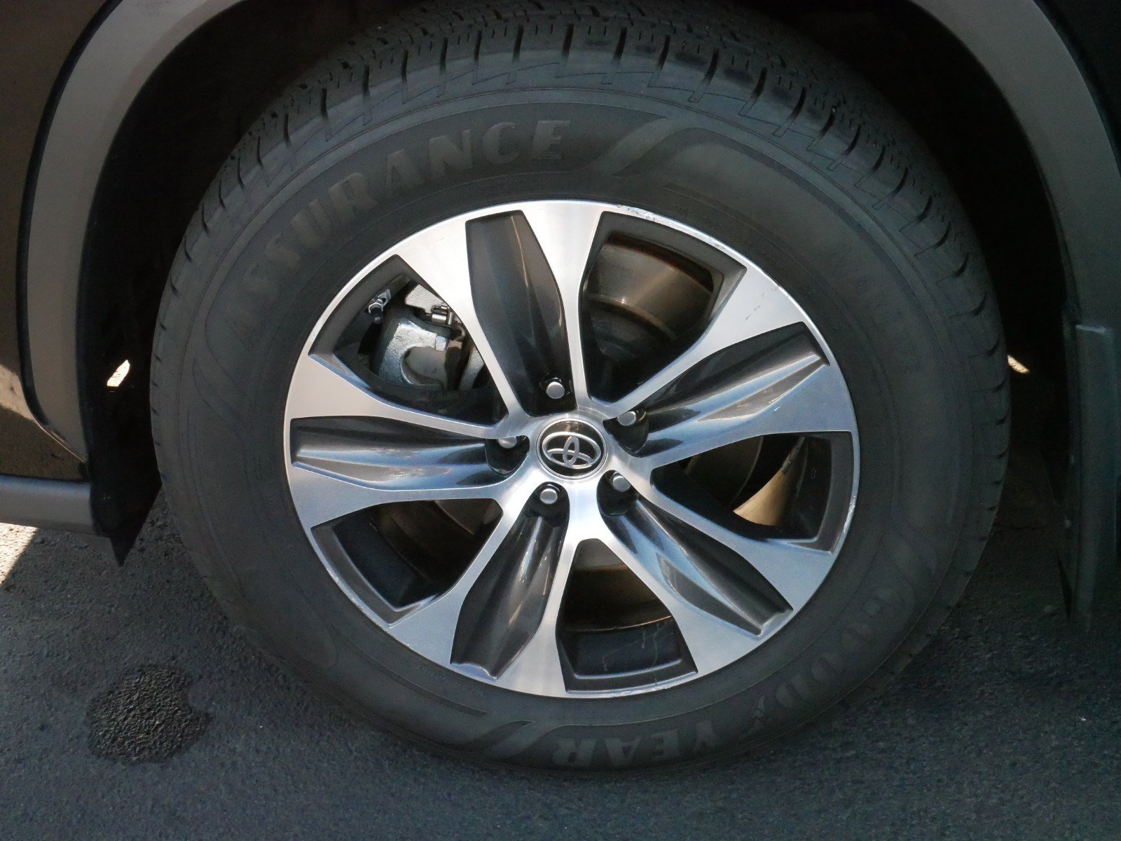 Certified PreOwned 2021 Toyota HIGHLANDER XLE XLE V6 AWD in Brooklyn