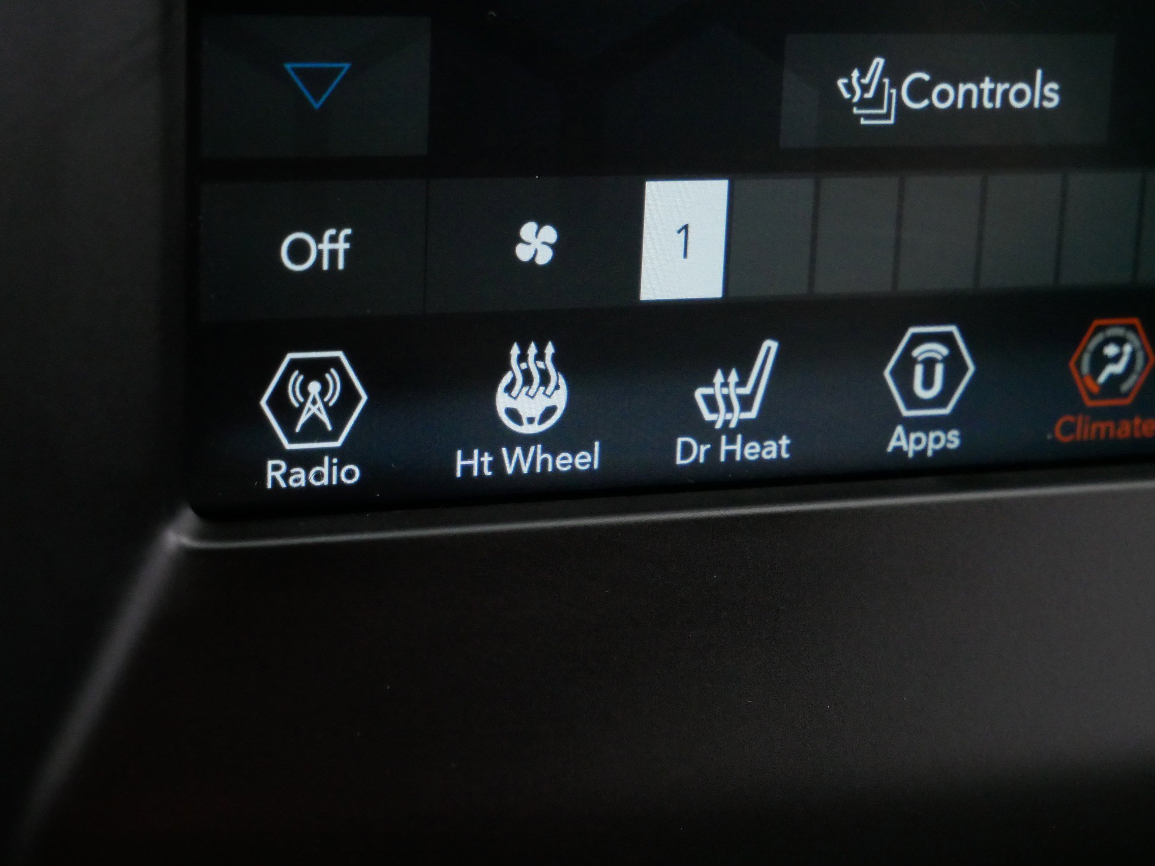2018 Jeep Compass Latitude photo 27