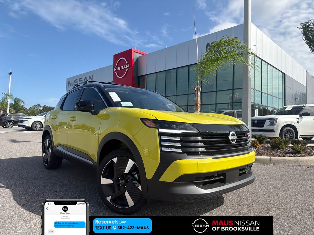 2026 Nissan KICKS SR's photo