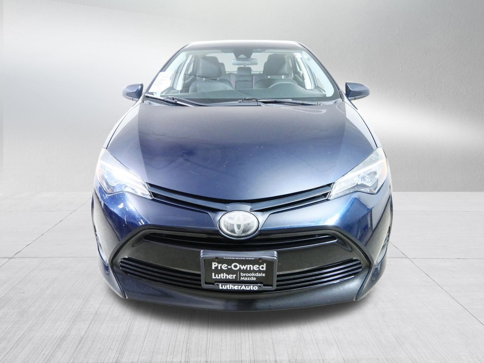 2019 Toyota Corolla LE photo 2