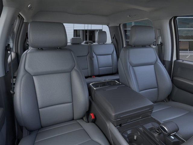 2025 Ford F-150 Lightning photo 10