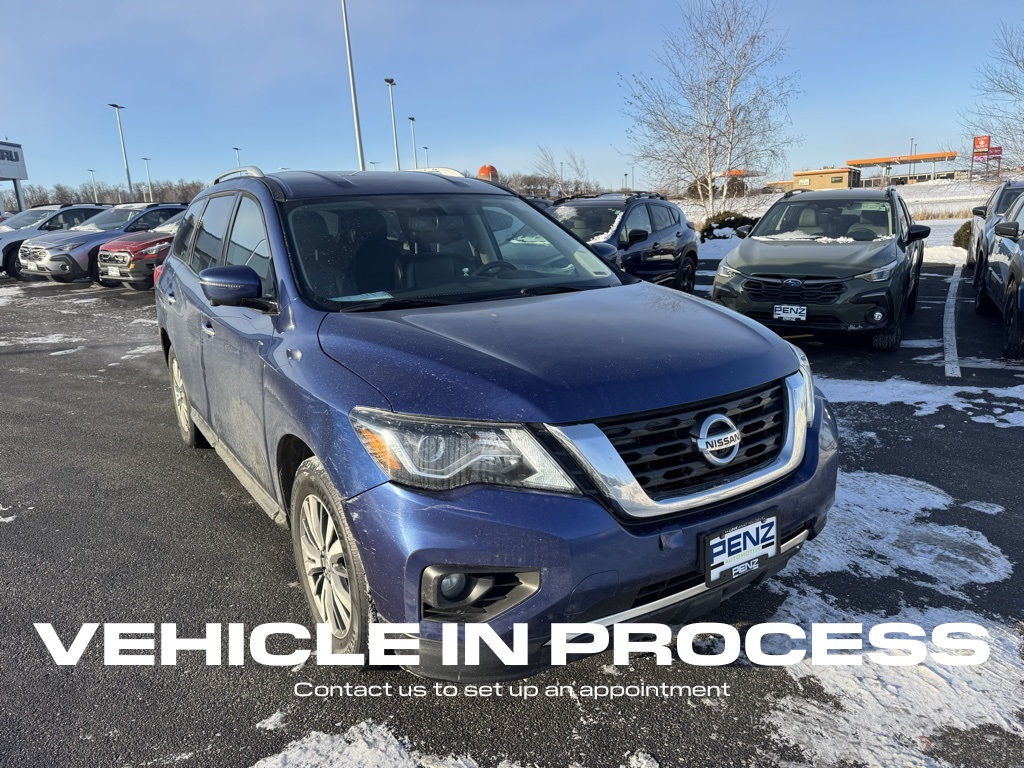 2020 Nissan Pathfinder SL